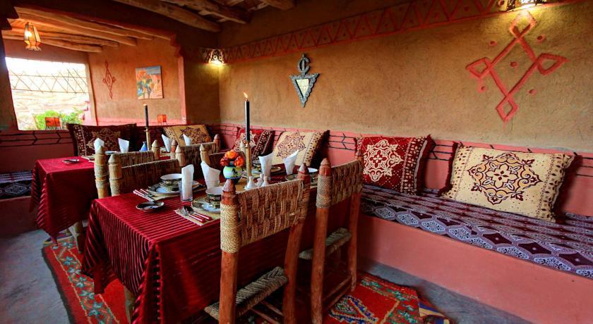 Auberge Le Jardin De La Source Ait Ben Ali ภายนอก รูปภาพ