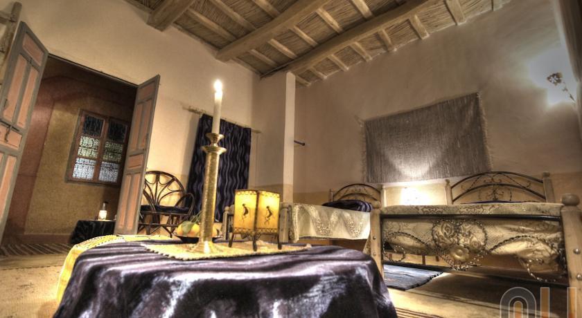 Auberge Le Jardin De La Source Ait Ben Ali ภายนอก รูปภาพ