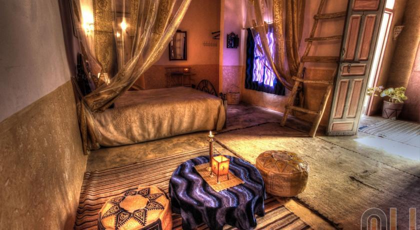 Auberge Le Jardin De La Source Ait Ben Ali ภายนอก รูปภาพ